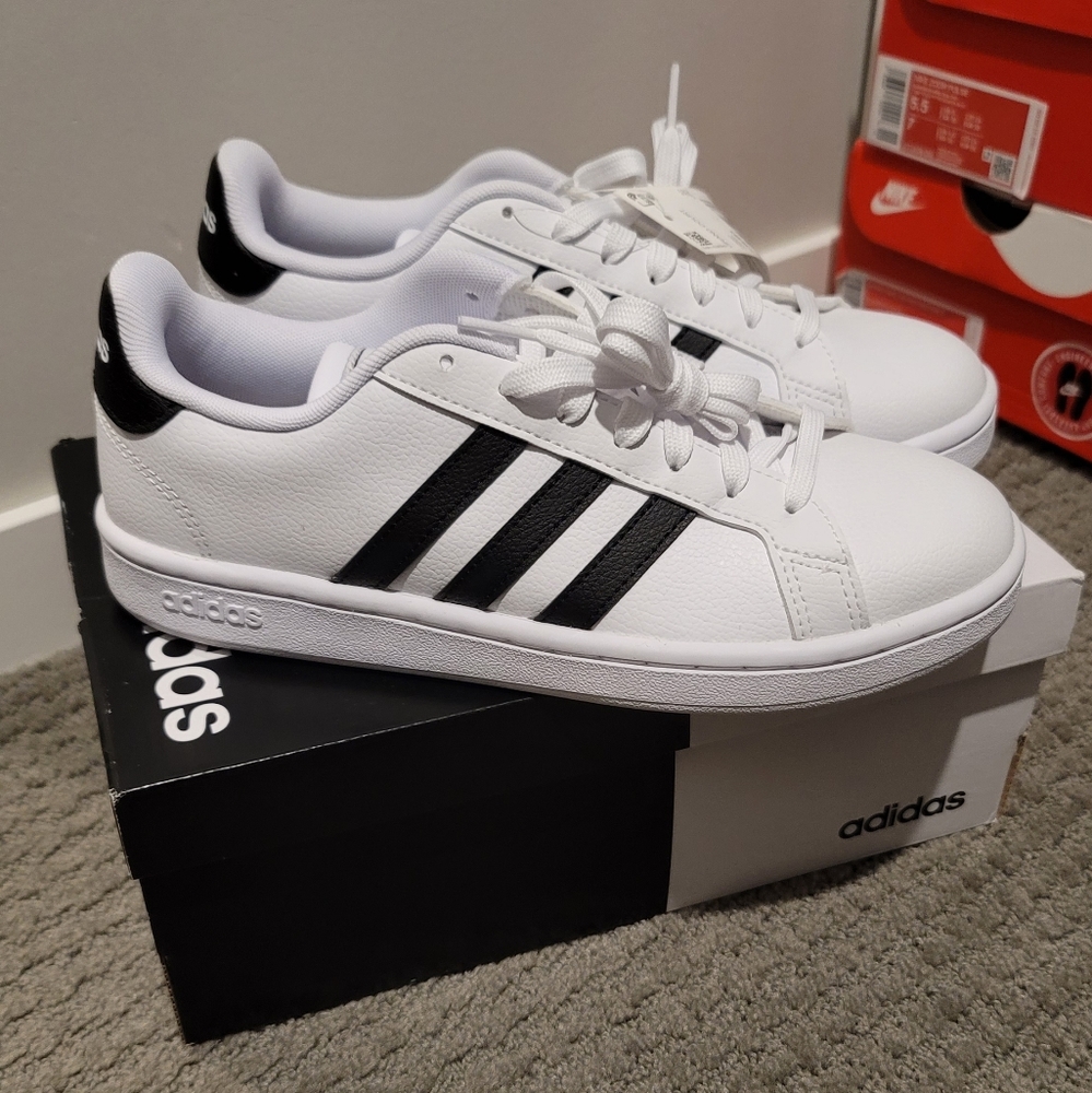 Womens Adidas